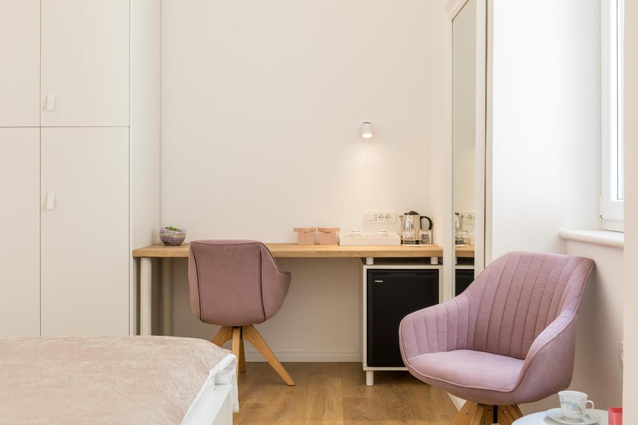 Maniva Old Town Luxury Rooms - Prime Spot By Riva Promenade สปลิท ภายนอก รูปภาพ
